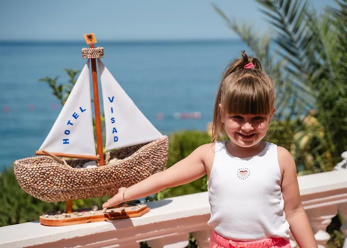 Visad 酒店 Sarandë